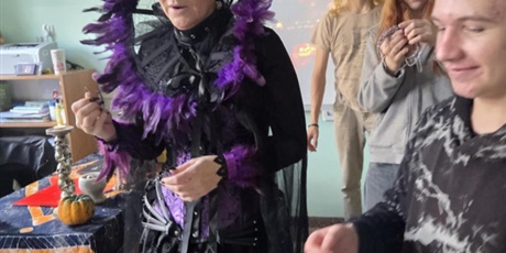 Powiększ grafikę: upiorna-dwudziestka-osemka-651984.jpg