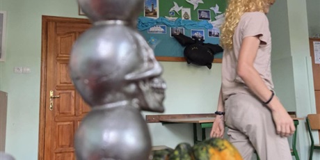 Powiększ grafikę: upiorna-dwudziestka-osemka-651985.jpg