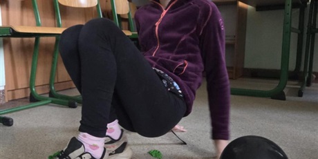 Powiększ grafikę: upiorna-dwudziestka-osemka-651988.jpg