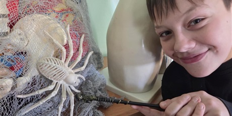 Powiększ grafikę: upiorna-dwudziestka-osemka-651994.jpg